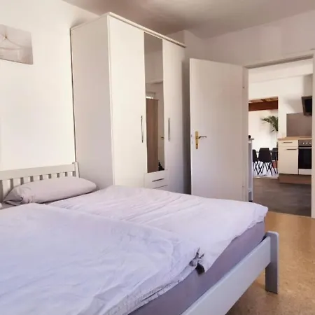Neckarglueck Apartment *