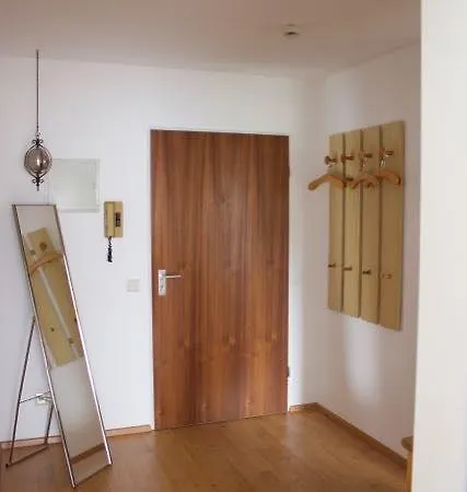 Ferienwohnung In Ruhiger Lage *